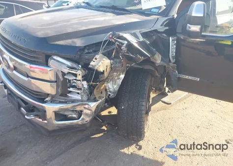 2019 Ford F250 Super Duty z USA, uszkodzony, nr VIN 1FT7W2BT8KEC03157